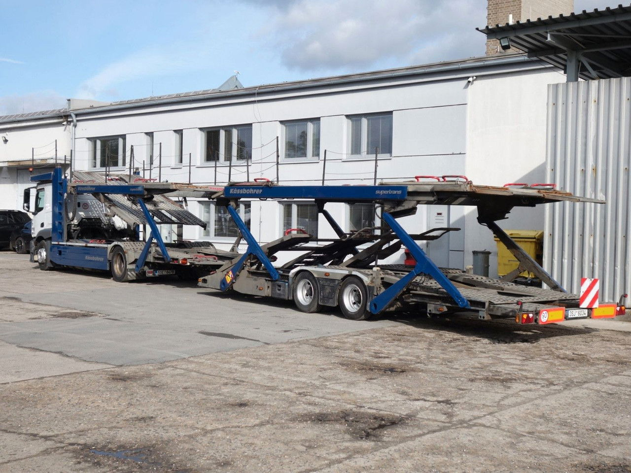 Mercedes-Benz Actros 1843 mit Kässbohrer Supertrans/Supertrans - Xe tải chuyên chở tự động: hình 3 Mercedes-Benz Actros 1843 mit Kässbohrer Supertrans/Supertrans - Xe tải chuyên chở tự động: hình 3