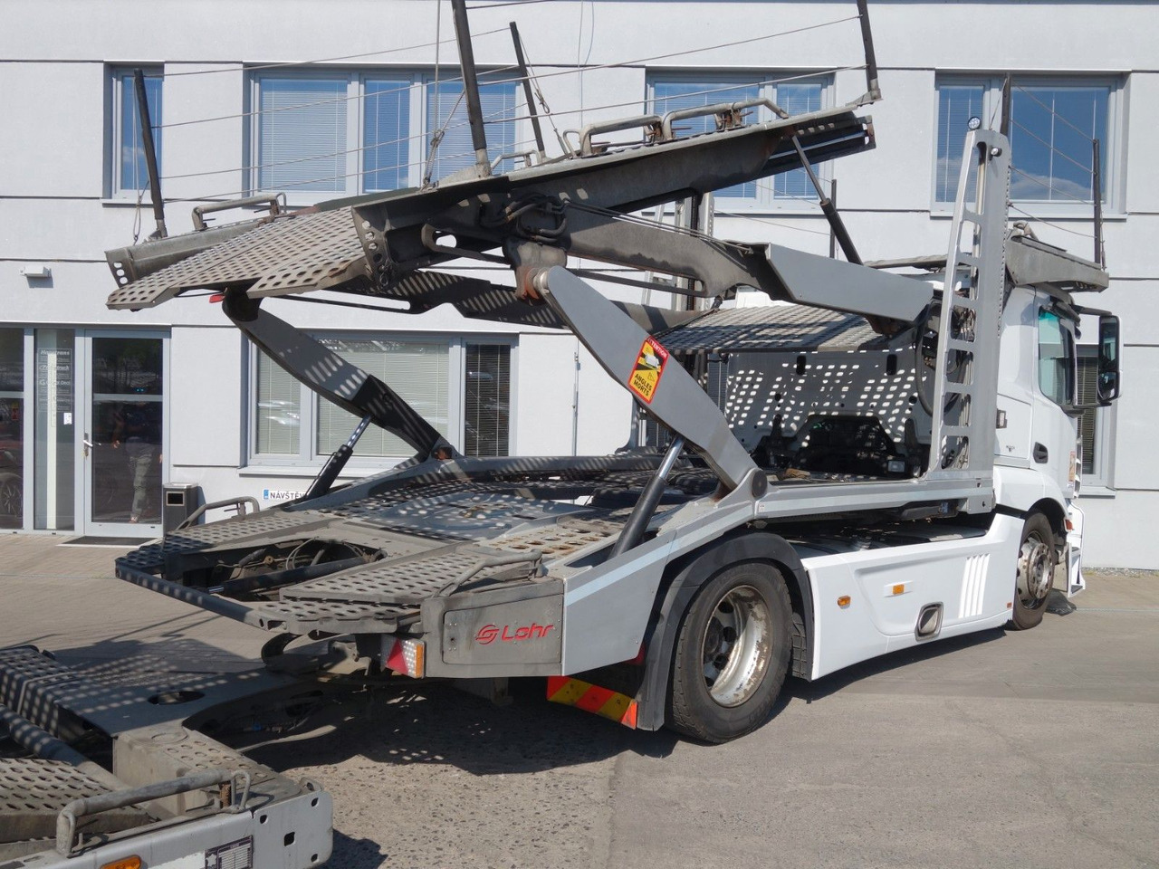 Mercedes-Benz Actros 1846 mit Euro LOHR, VDI Certificate - Xe tải chuyên chở tự động: hình 5 Mercedes-Benz Actros 1846 mit Euro LOHR, VDI Certificate - Xe tải chuyên chở tự động: hình 5