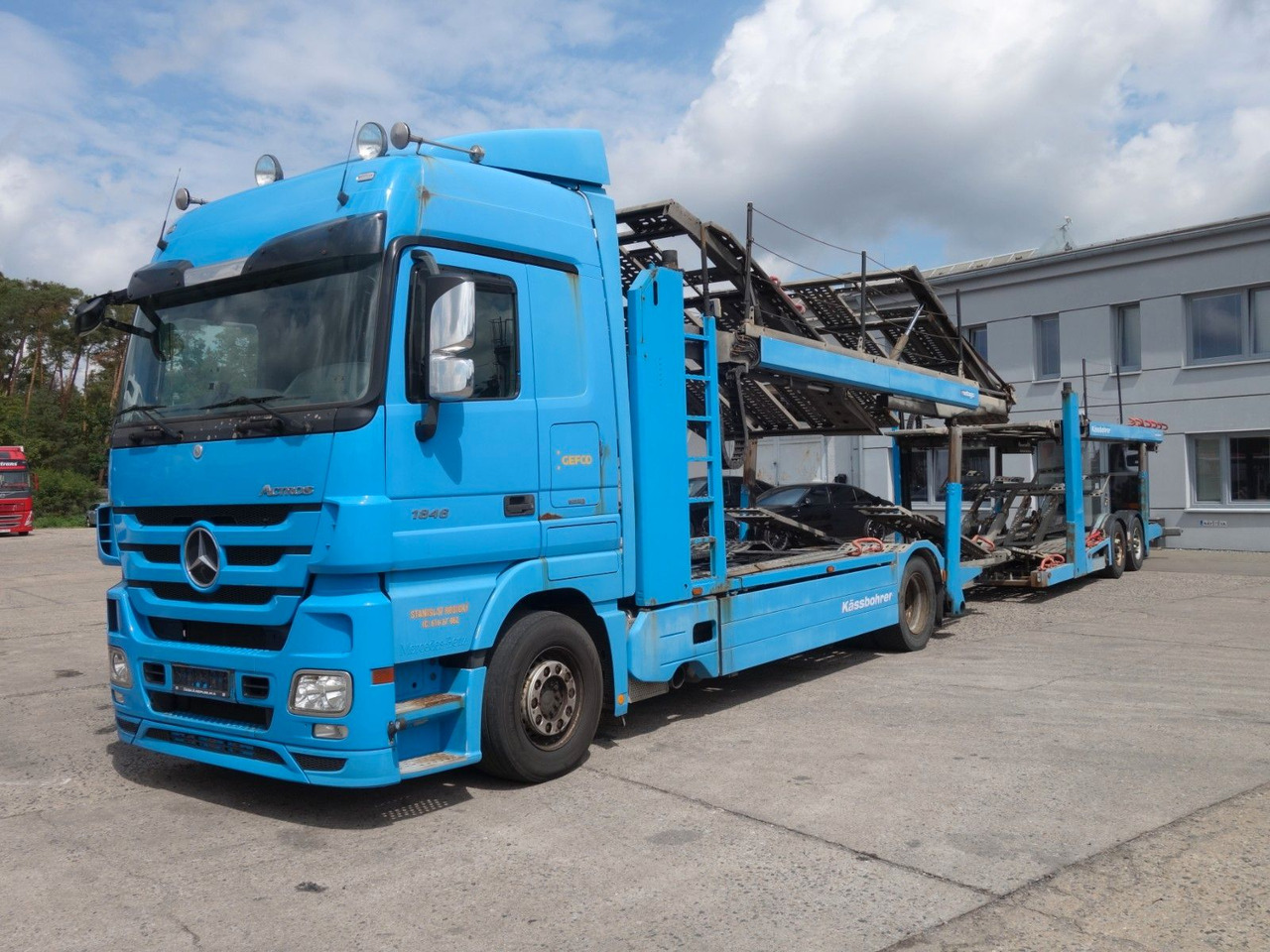 Mercedes-Benz Actros 1846 mit Kässbohrer Metago/Vario - Xe tải chuyên chở tự động: hình 1 Mercedes-Benz Actros 1846 mit Kässbohrer Metago/Vario - Xe tải chuyên chở tự động: hình 1