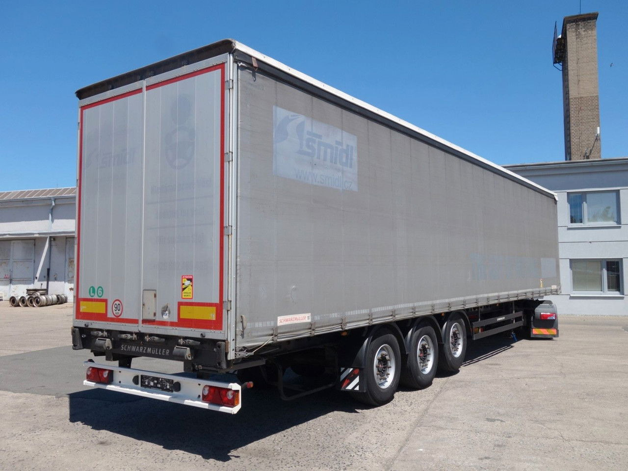 Schwarzmüller SPA 3/E Standard, Liftachse, SAF Achsen SPA 3/E Standard, Liftachse, SAF Achsen - Sơ mi rơ moóc mui bạt: hình 4 Schwarzmüller SPA 3/E Standard, Liftachse, SAF Achsen SPA 3/E Standard, Liftachse, SAF Achsen - Sơ mi rơ moóc mui bạt: hình 4