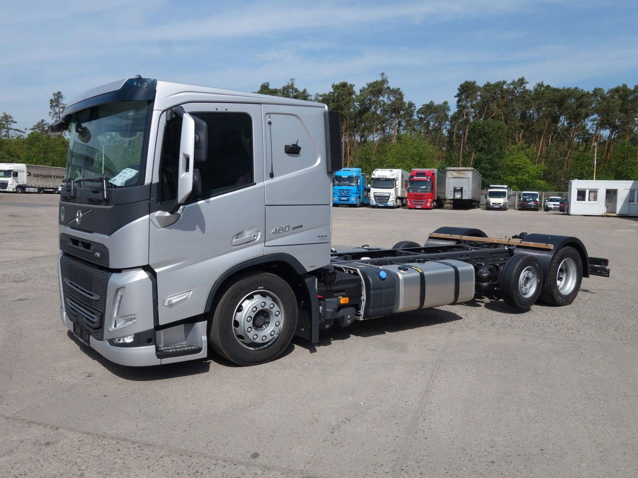 Volvo FM 460 FM13 6x2 Neue RTO , Kassbohrer, Rolfo, Rimo - Xe tải khung gầm: hình 2 Volvo FM 460 FM13 6x2 Neue RTO , Kassbohrer, Rolfo, Rimo - Xe tải khung gầm: hình 2