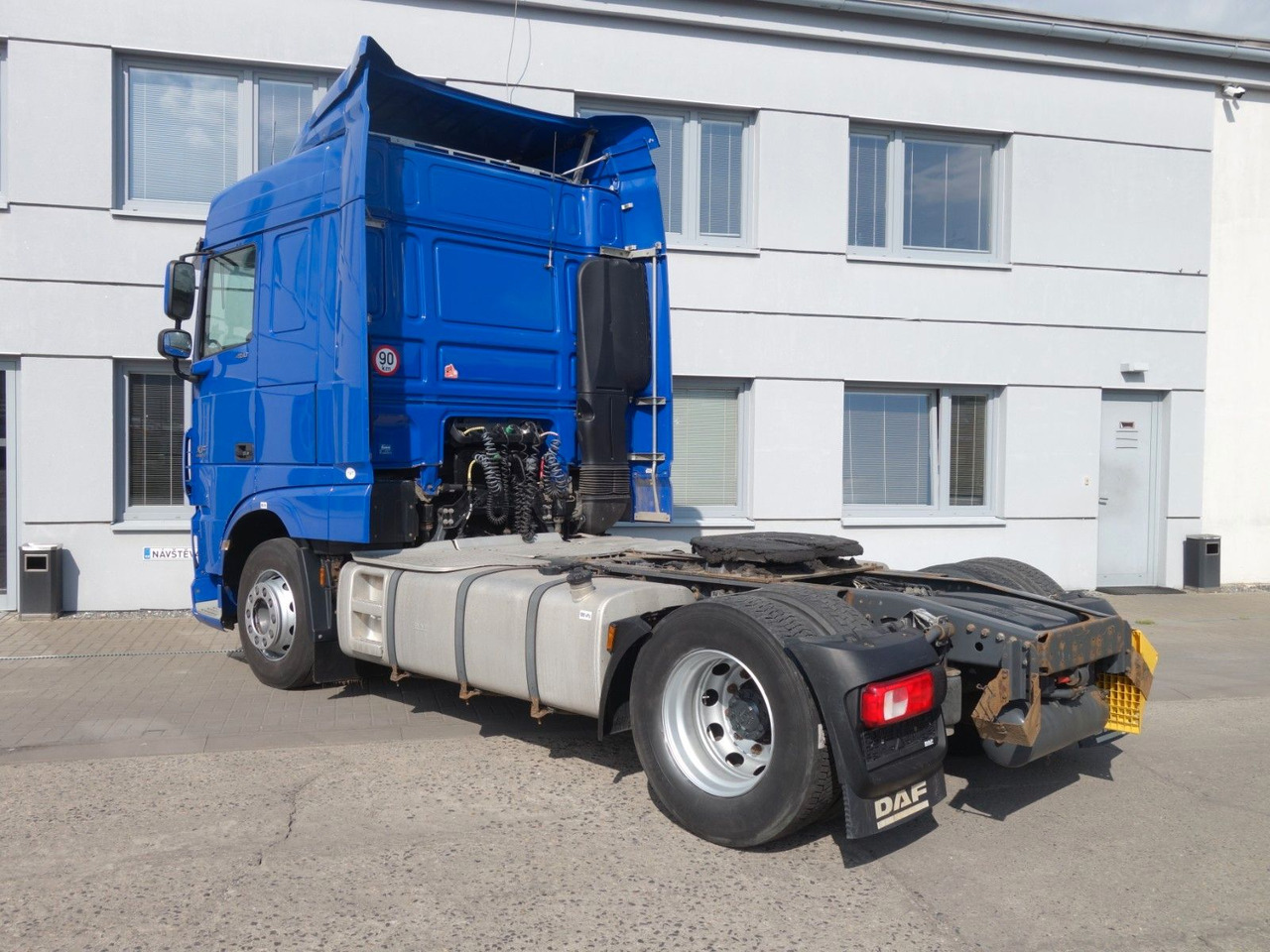 DAF XF 460 SC Standard, Standklima, 5 Stk. - Xe đầu kéo: hình 4 DAF XF 460 SC Standard, Standklima, 5 Stk. - Xe đầu kéo: hình 4