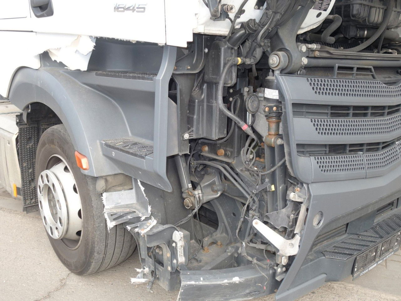 Mercedes-Benz Actros 1845 LD BIG Space MirrorCam - Xe đầu kéo: hình 5 Mercedes-Benz Actros 1845 LD BIG Space MirrorCam - Xe đầu kéo: hình 5