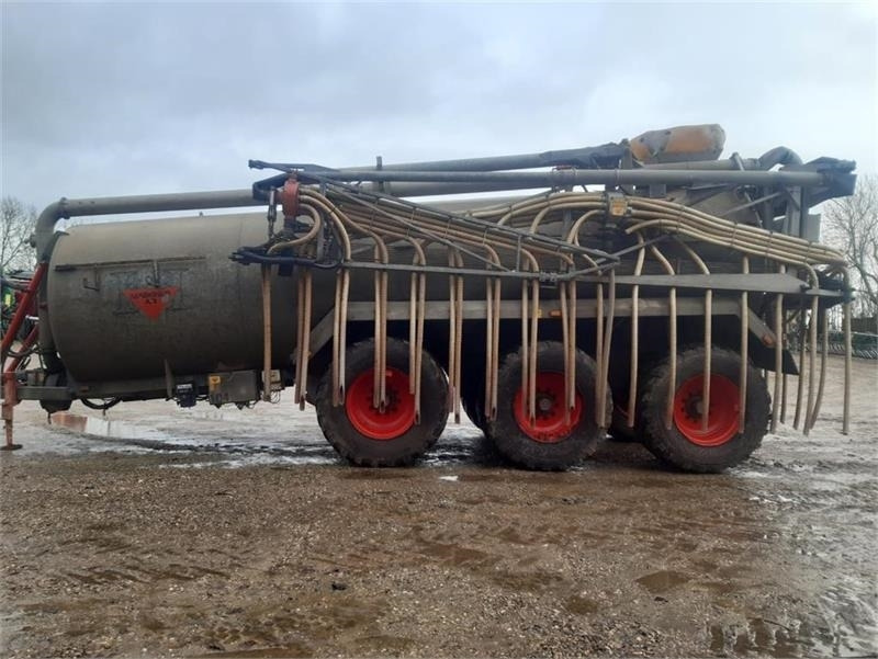 Máy rải phân dạng lỏng Harsø HV 24 m. 24 meter bom: hình 11 Máy rải phân dạng lỏng Harsø HV 24 m. 24 meter bom: hình 11