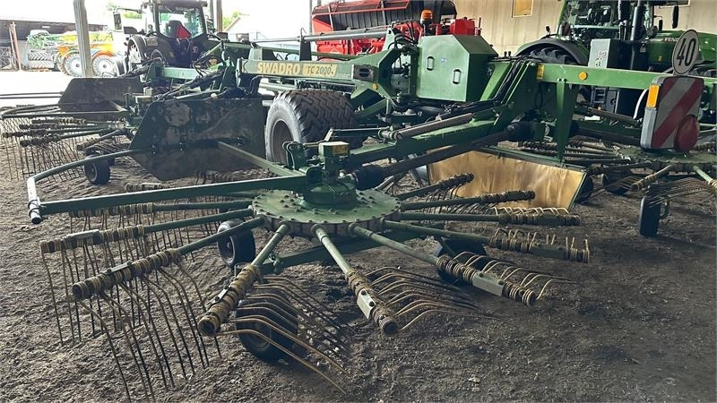 Krone Swadro 2000 TC - Dàn trải/ Cào: hình 4 Krone Swadro 2000 TC - Dàn trải/ Cào: hình 4