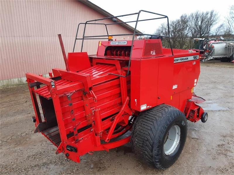 Massey Ferguson 190 - Máy đóng kiện vuông: hình 2 Massey Ferguson 190 - Máy đóng kiện vuông: hình 2