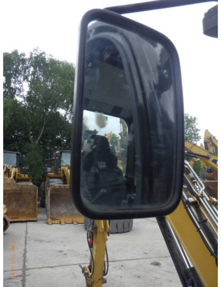 Máy xúc bánh xích CAT 303.5E2CR: hình 17