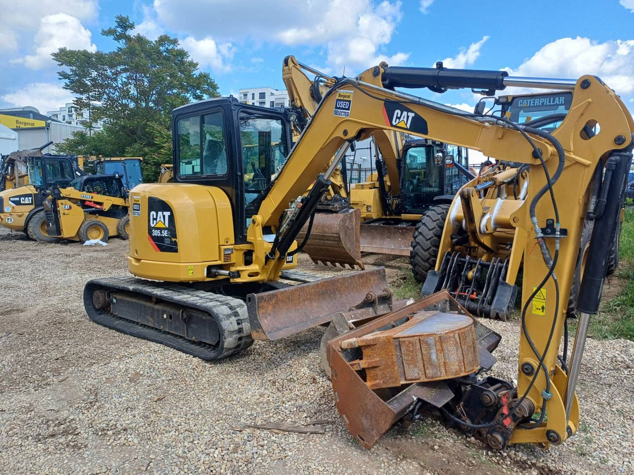 CAT 305.5E2CR - Máy xúc bánh xích: hình 2 CAT 305.5E2CR - Máy xúc bánh xích: hình 2