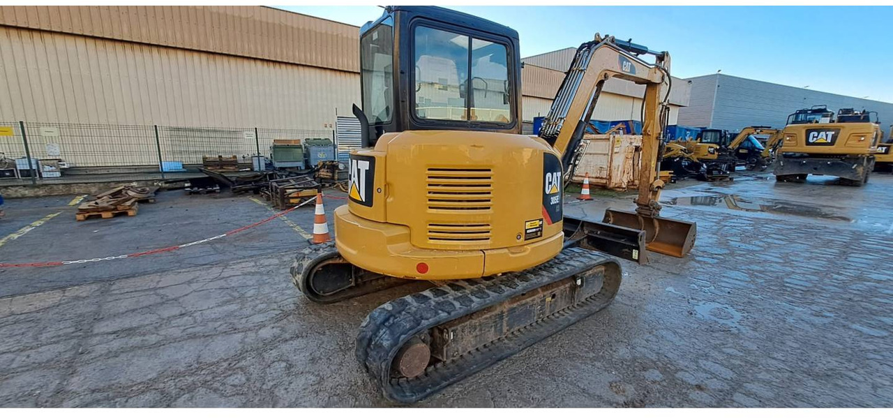 CAT 305E2CR - Máy xúc bánh xích: hình 3 CAT 305E2CR - Máy xúc bánh xích: hình 3