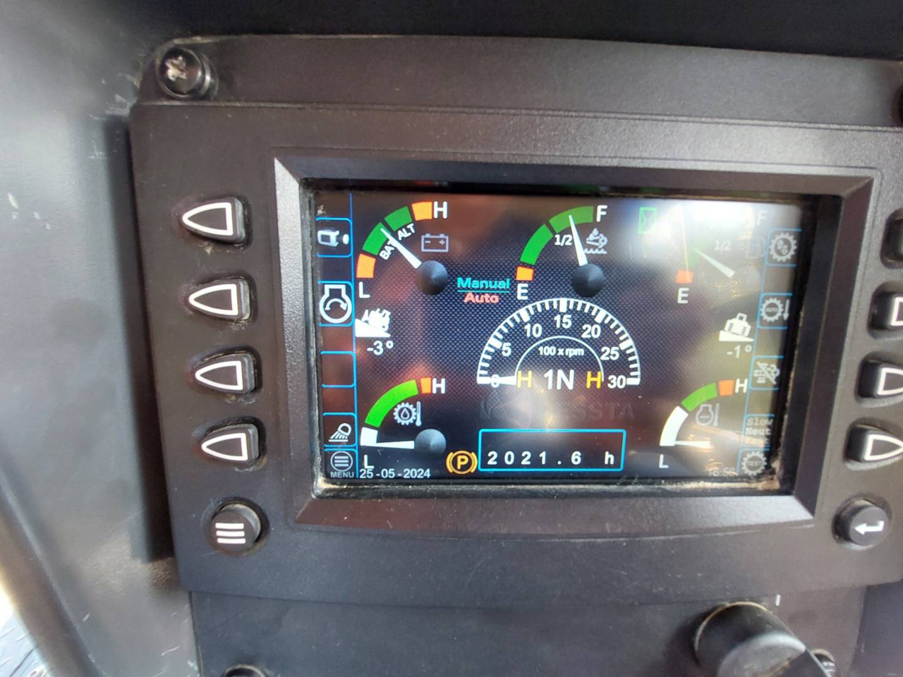 DRESSTA NORTH AMERICA TD-15M - Máy ủi: hình 5 DRESSTA NORTH AMERICA TD-15M - Máy ủi: hình 5