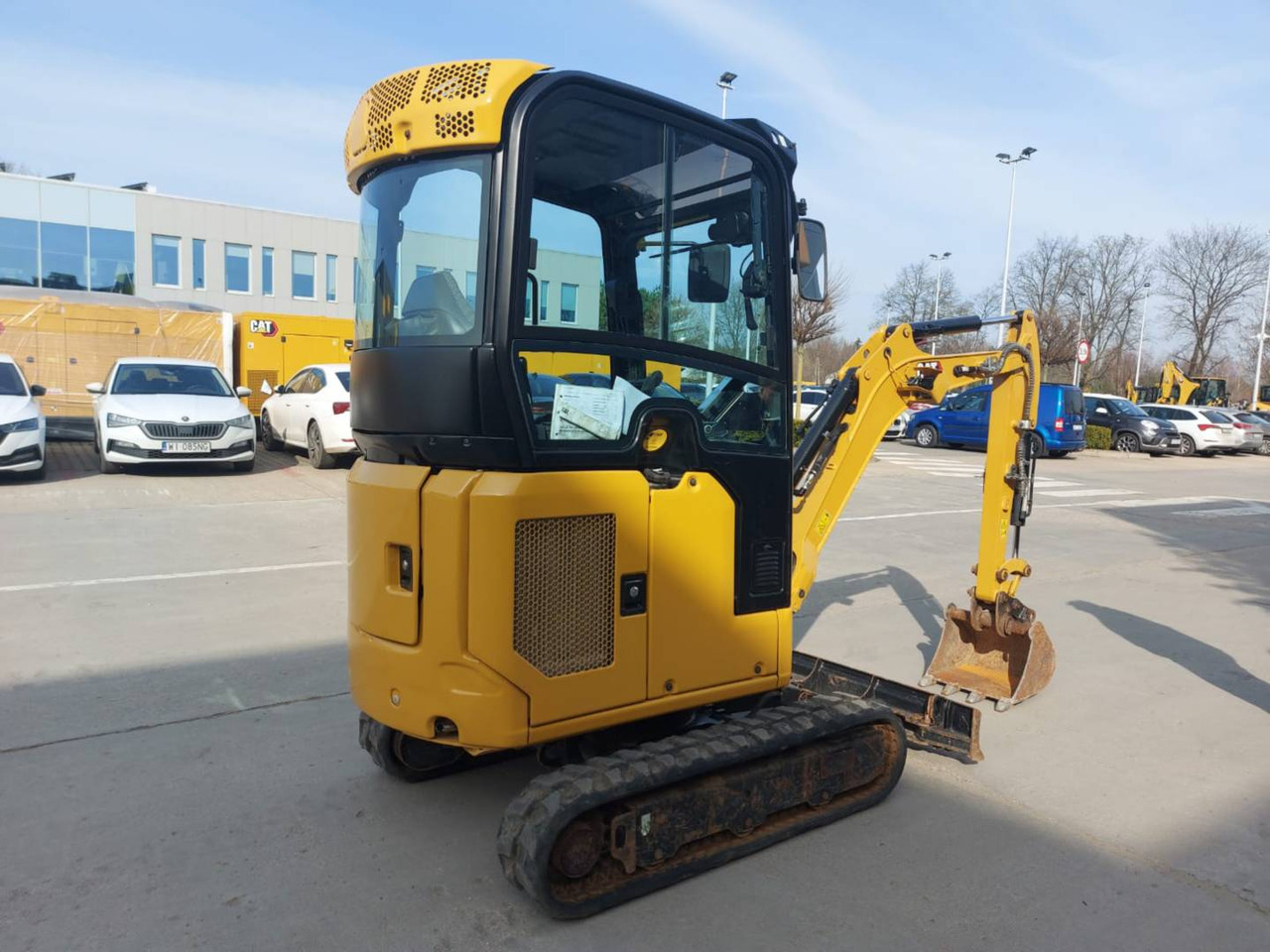 CAT 301.8 - Máy xúc bánh xích: hình 3 CAT 301.8 - Máy xúc bánh xích: hình 3