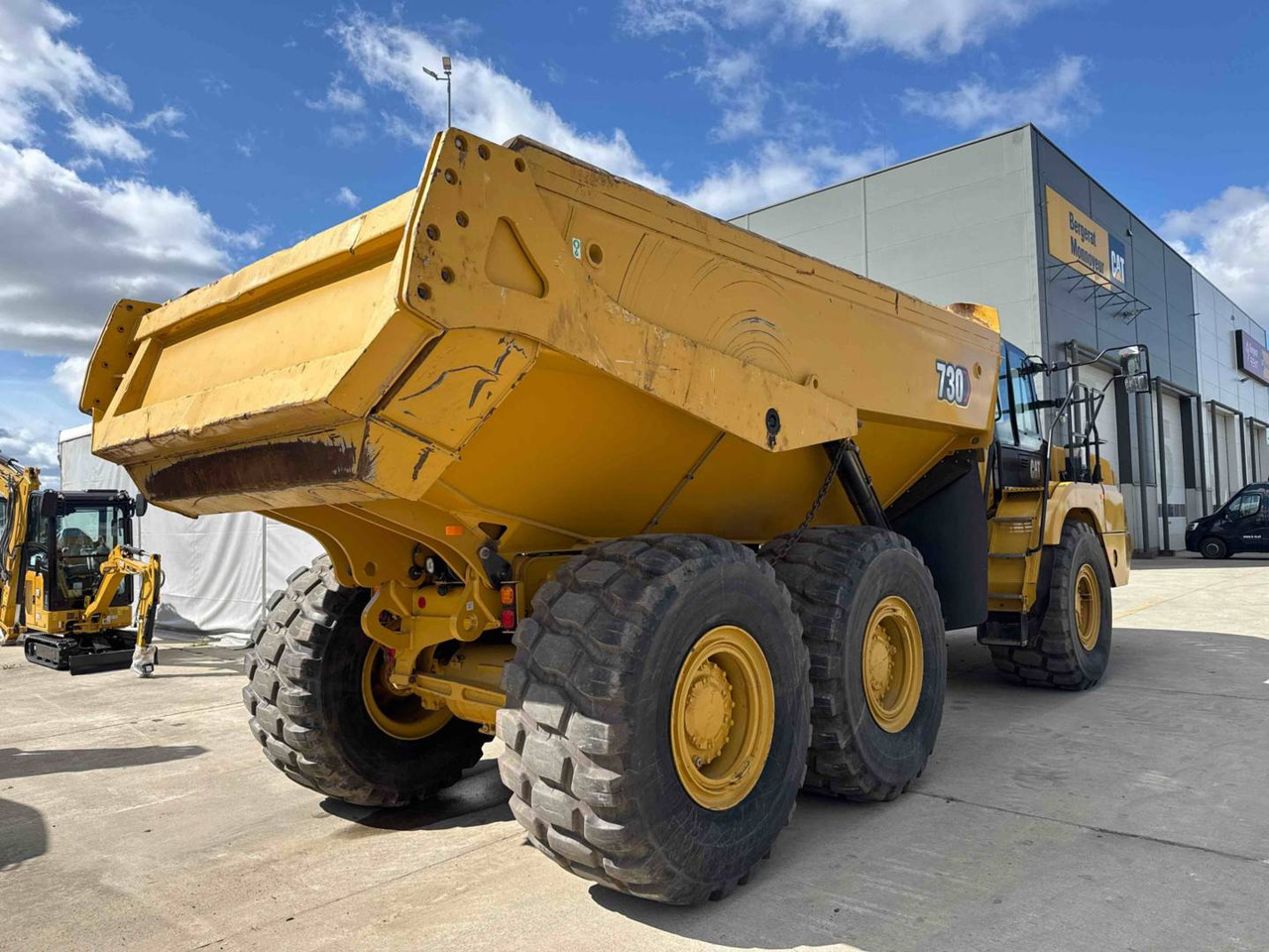 CAT 730 - Xe ben đổ có khớp nối: hình 4 CAT 730 - Xe ben đổ có khớp nối: hình 4