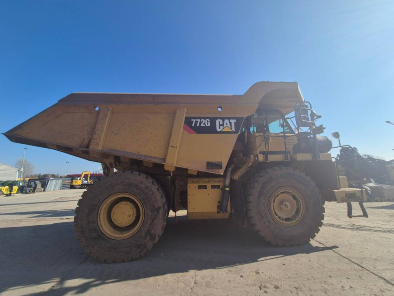 CAT 772G - Xe ben cứng/ Xe chở đá: hình 3 CAT 772G - Xe ben cứng/ Xe chở đá: hình 3