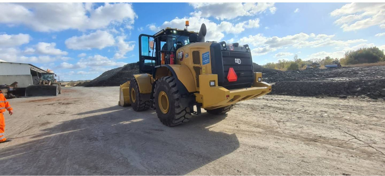 CAT 972 - Máy xúc lật bánh lốp: hình 4 CAT 972 - Máy xúc lật bánh lốp: hình 4