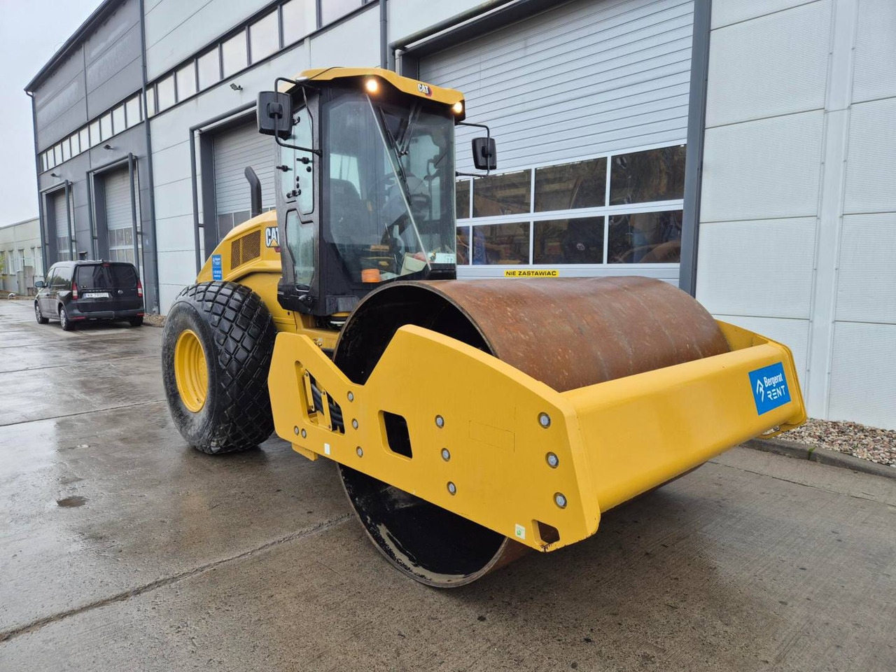 CAT CS12GC - Máy đầm: hình 2 CAT CS12GC - Máy đầm: hình 2