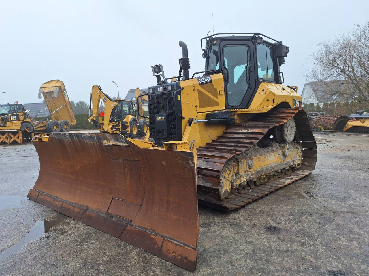 CAT D5 LGP - Máy ủi: hình 1 CAT D5 LGP - Máy ủi: hình 1