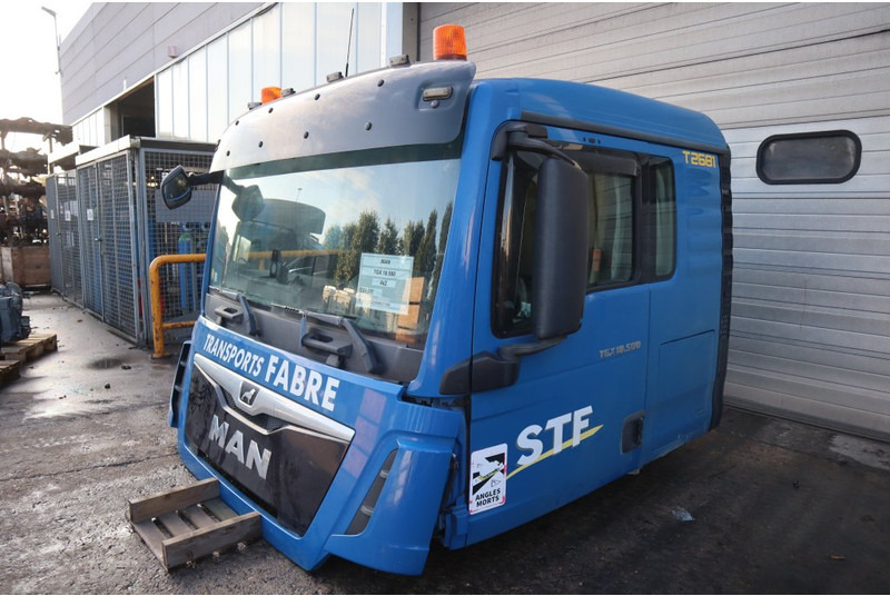 MAN F99L40 TGX XL - Cabin và nội thất cho Xe tải: hình 3 MAN F99L40 TGX XL - Cabin và nội thất cho Xe tải: hình 3