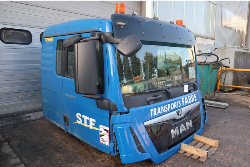 MAN F99L40 TGX XL - Cabin và nội thất cho Xe tải: hình 2 MAN F99L40 TGX XL - Cabin và nội thất cho Xe tải: hình 2