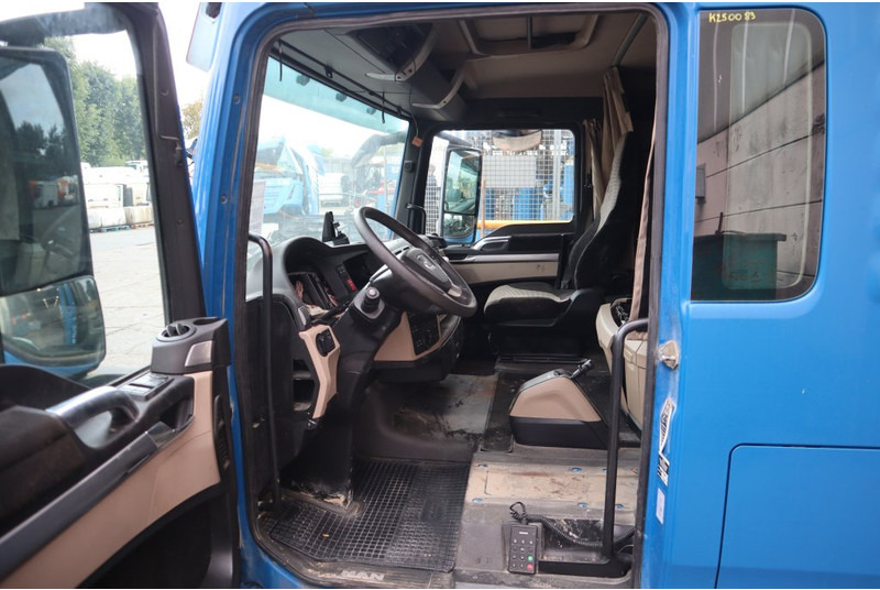 MAN F99L40 TGX XL EURO6 - Cabin và nội thất cho Xe tải: hình 5 MAN F99L40 TGX XL EURO6 - Cabin và nội thất cho Xe tải: hình 5