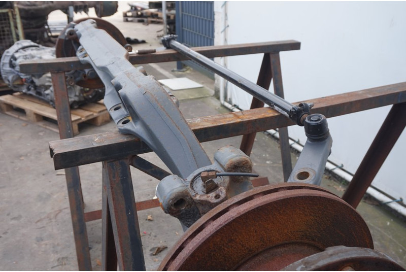 Mercedes-Benz F-8A/C22.5 - Trục trước cho Xe tải: hình 3 Mercedes-Benz F-8A/C22.5 - Trục trước cho Xe tải: hình 3