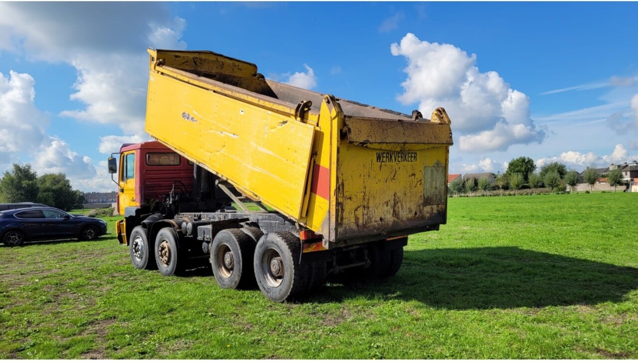 MAN 41.364 EURO 2 8X4 TIPPER SPRING/SPRING MANUAL GEARBOX - Xe ben: hình 4 MAN 41.364 EURO 2 8X4 TIPPER SPRING/SPRING MANUAL GEARBOX - Xe ben: hình 4