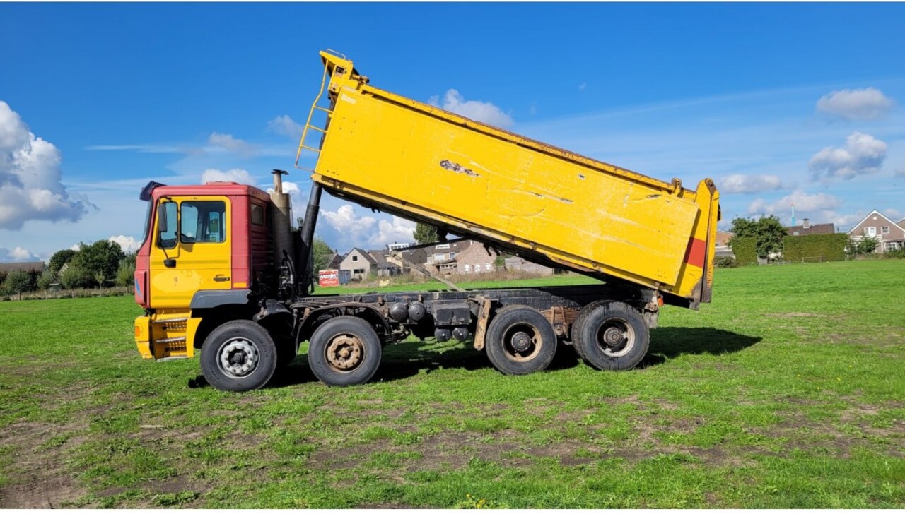 MAN 41.364 EURO 2 8X4 TIPPER SPRING/SPRING MANUAL GEARBOX - Xe ben: hình 3 MAN 41.364 EURO 2 8X4 TIPPER SPRING/SPRING MANUAL GEARBOX - Xe ben: hình 3