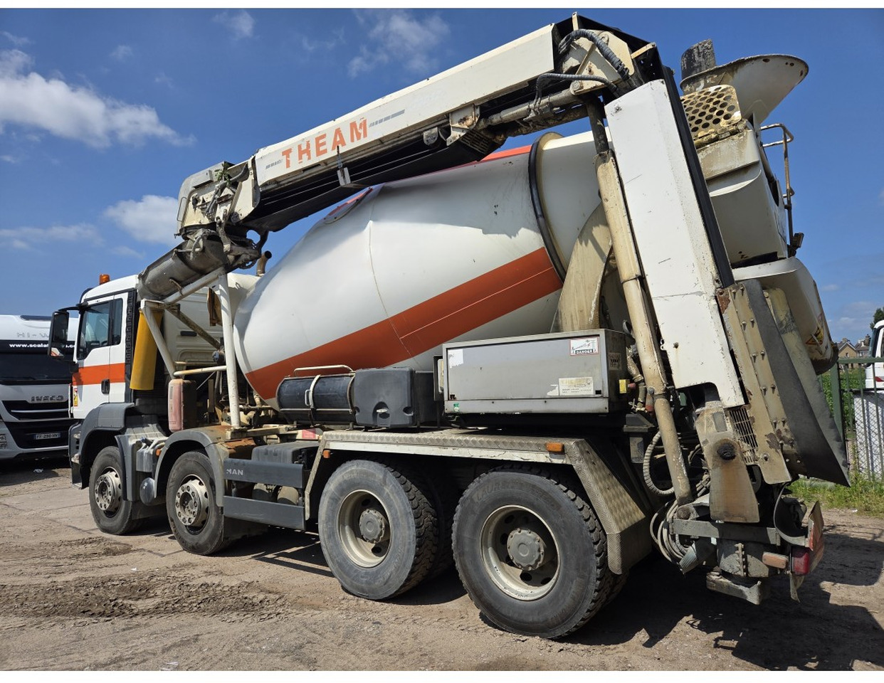 MAN TGS 35.400 8X4 Concrete Mixer Stetter 9m3 Steelsuspension - Xe trộn bê tông: hình 2 MAN TGS 35.400 8X4 Concrete Mixer Stetter 9m3 Steelsuspension - Xe trộn bê tông: hình 2