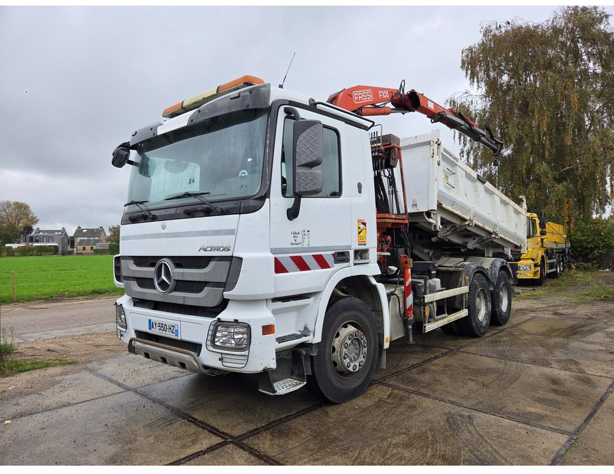 MERCEDESA CTROS 3341 6X4 TIPPER CRANE FASSI F105 - Xe ben, Xe cẩu tự hành: hình 1 MERCEDESA CTROS 3341 6X4 TIPPER CRANE FASSI F105 - Xe ben, Xe cẩu tự hành: hình 1
