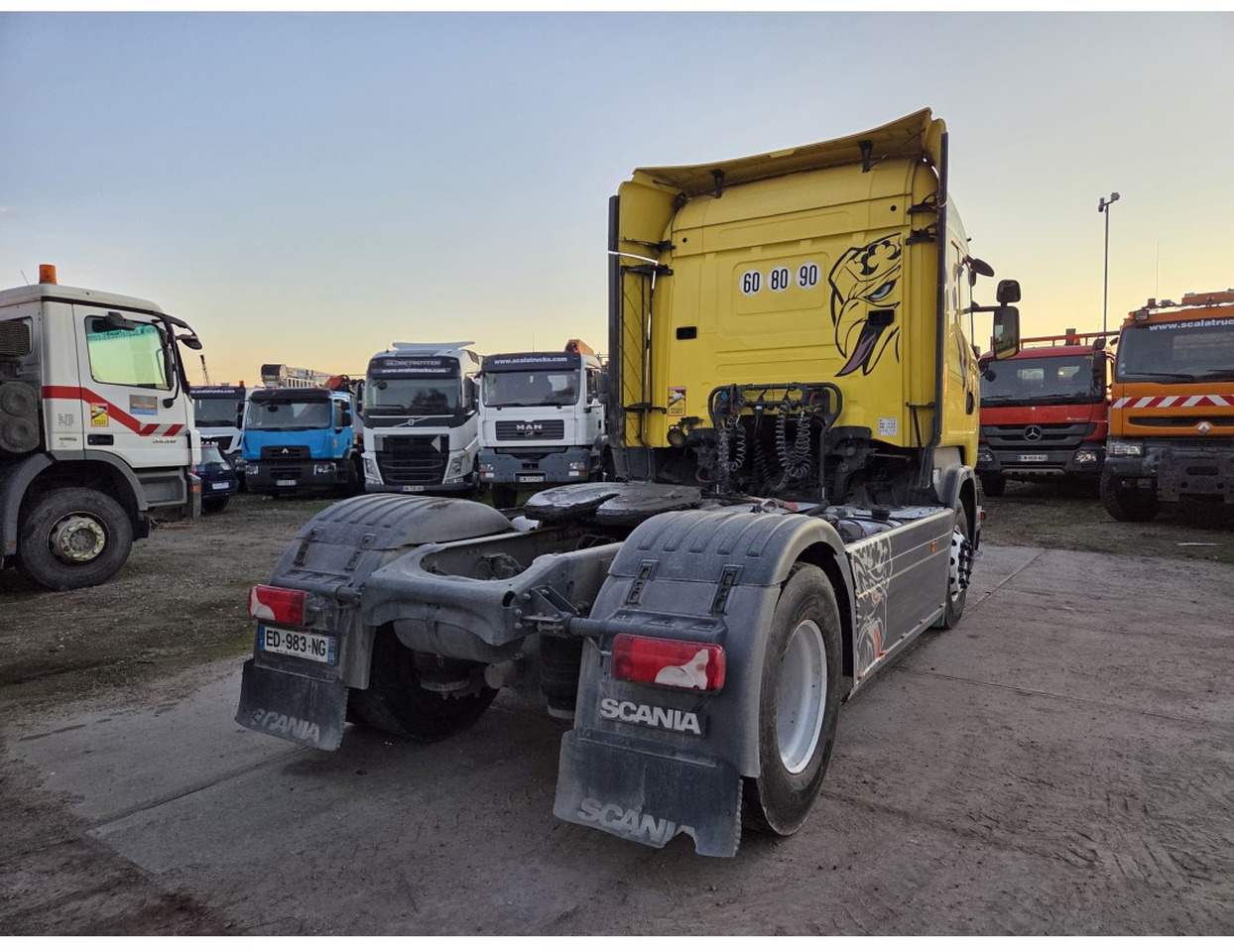 SCANIA R450 TRACTOR UNIT RETARDER STATIONARY AIR CONDITIONING HYDRAULIC Highline CR19 - Xe đầu kéo: hình 4 SCANIA R450 TRACTOR UNIT RETARDER STATIONARY AIR CONDITIONING HYDRAULIC Highline CR19 - Xe đầu kéo: hình 4