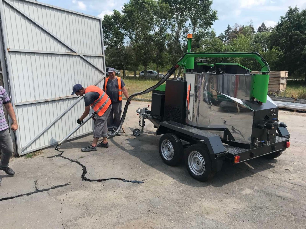TICAB Сrack Sealing Machine,Asphalt Crack Fill Machine,500 L, Manufacturer, mašīna asfalta šuvju un plaisu aizpildīšanai BPM-500 - Máy nhựa đường: hình 5 TICAB Сrack Sealing Machine,Asphalt Crack Fill Machine,500 L, Manufacturer, mašīna asfalta šuvju un plaisu aizpildīšanai BPM-500 - Máy nhựa đường: hình 5