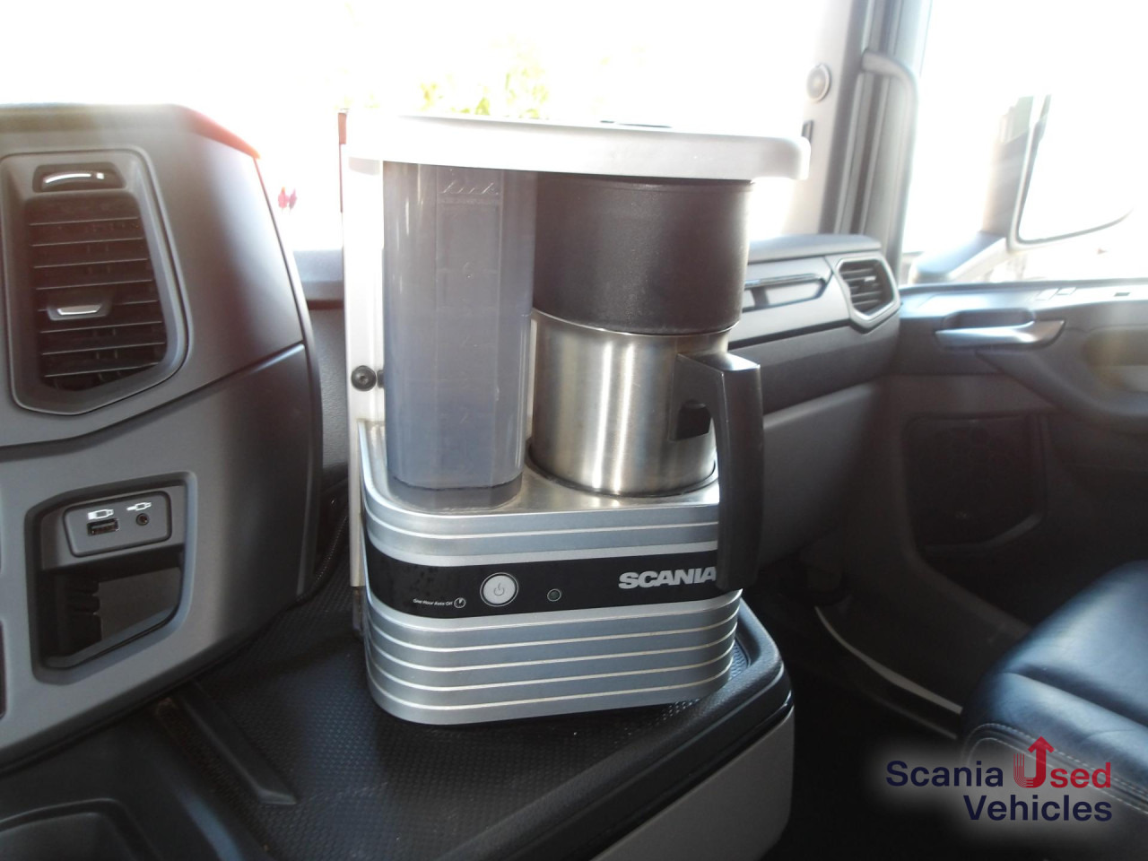 SCANIA S 500 NA - HIGHLINE - 2xTANKs - ACC - Xe đầu kéo: hình 5 SCANIA S 500 NA - HIGHLINE - 2xTANKs - ACC - Xe đầu kéo: hình 5