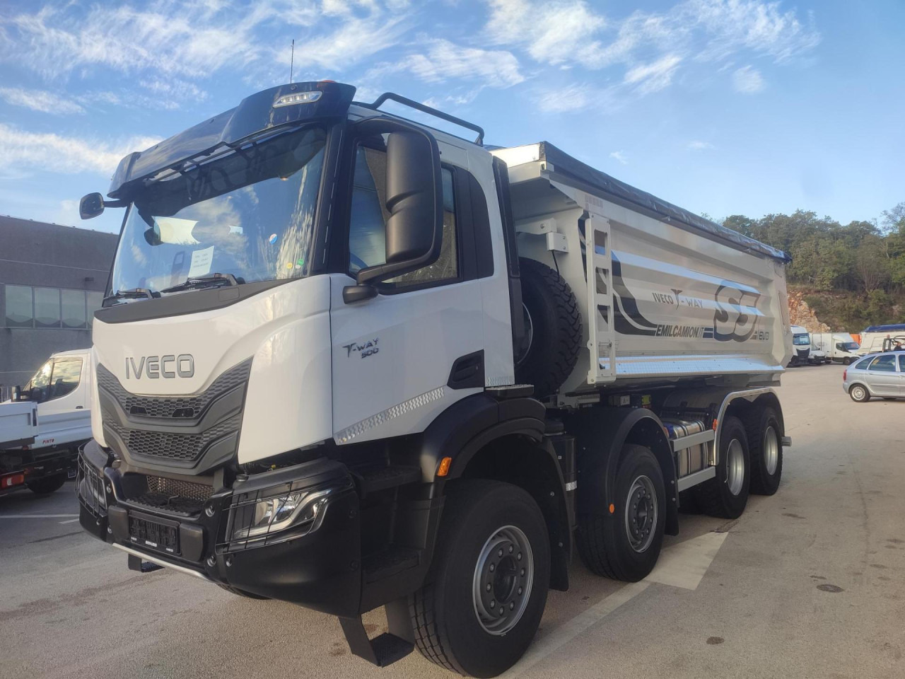 IVECO T-Way AD410T50 - Xe ben: hình 1 IVECO T-Way AD410T50 - Xe ben: hình 1