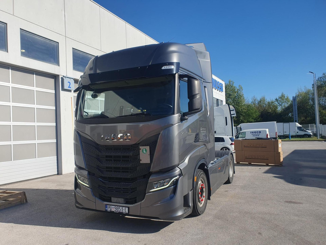 IVECO S-Way AS440S48T/P - Xe đầu kéo: hình 1 IVECO S-Way AS440S48T/P - Xe đầu kéo: hình 1