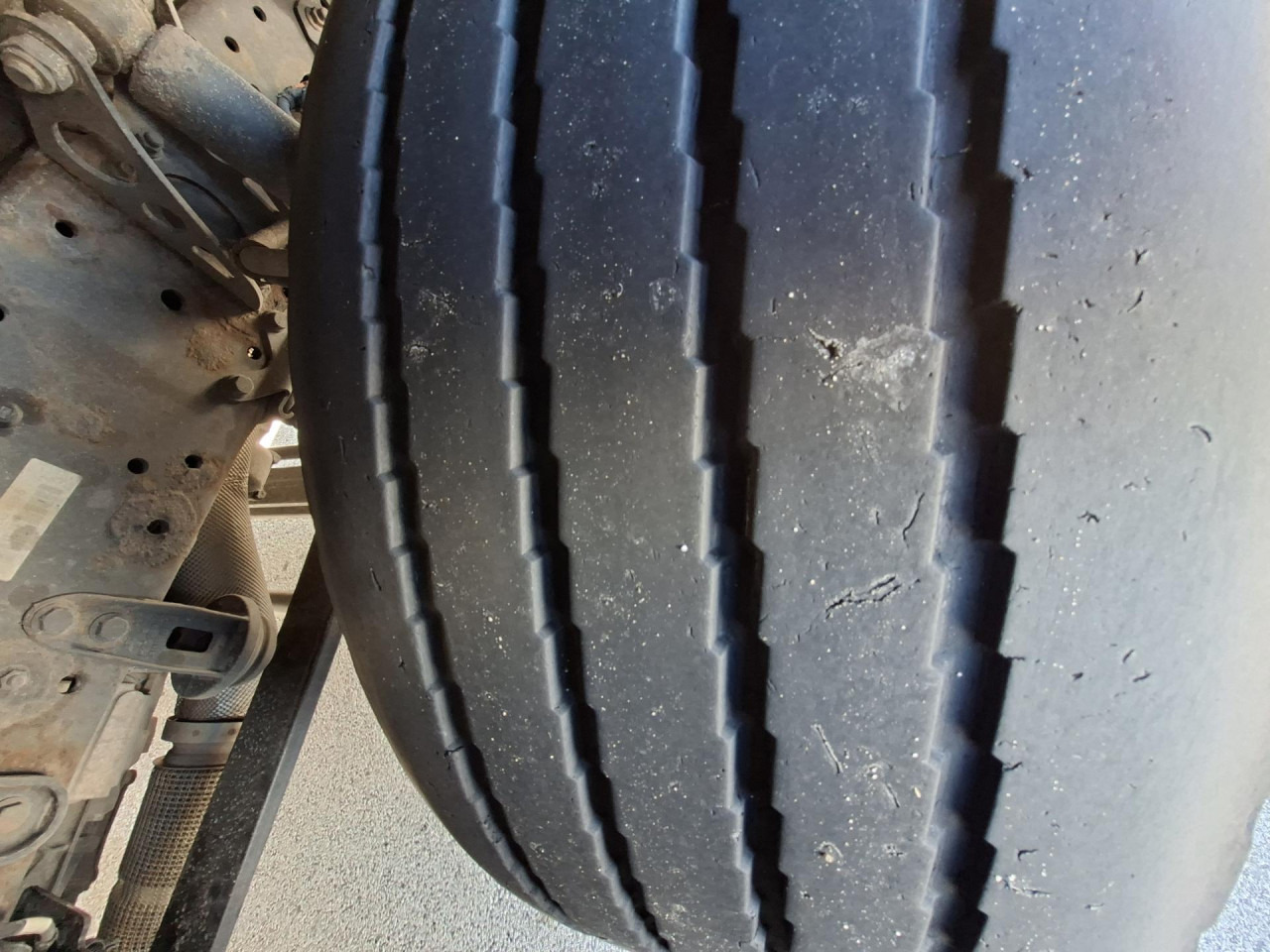 MAN TGX 18.440 4X2 BLS - Xe đầu kéo: hình 5 MAN TGX 18.440 4X2 BLS - Xe đầu kéo: hình 5