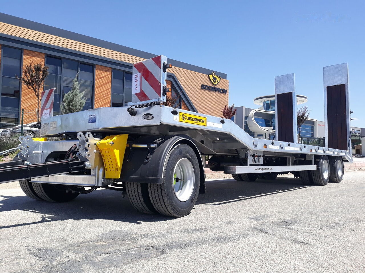 Scorpion Trailer 2024 SCORPION TRAILER NEW 3 AXLE (MANUFACTURER COMPANY) - Sơ mi rơ moóc thùng thấp: hình 2 Scorpion Trailer 2024 SCORPION TRAILER NEW 3 AXLE (MANUFACTURER COMPANY) - Sơ mi rơ moóc thùng thấp: hình 2