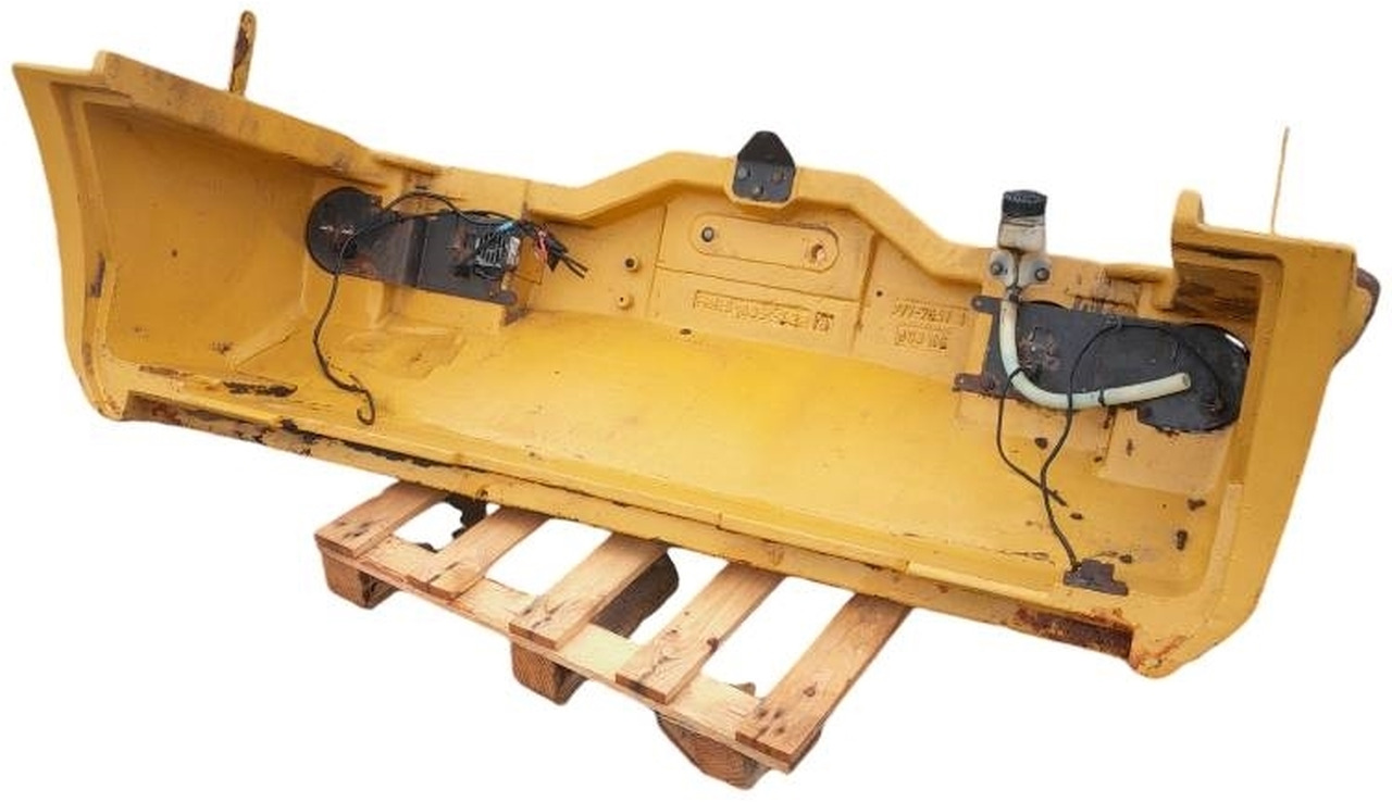 CAT 906 H 2 Motvikt, 377-7651 - Khung/ Sườn cho Máy móc xây dựng: hình 3 CAT 906 H 2 Motvikt, 377-7651 - Khung/ Sườn cho Máy móc xây dựng: hình 3