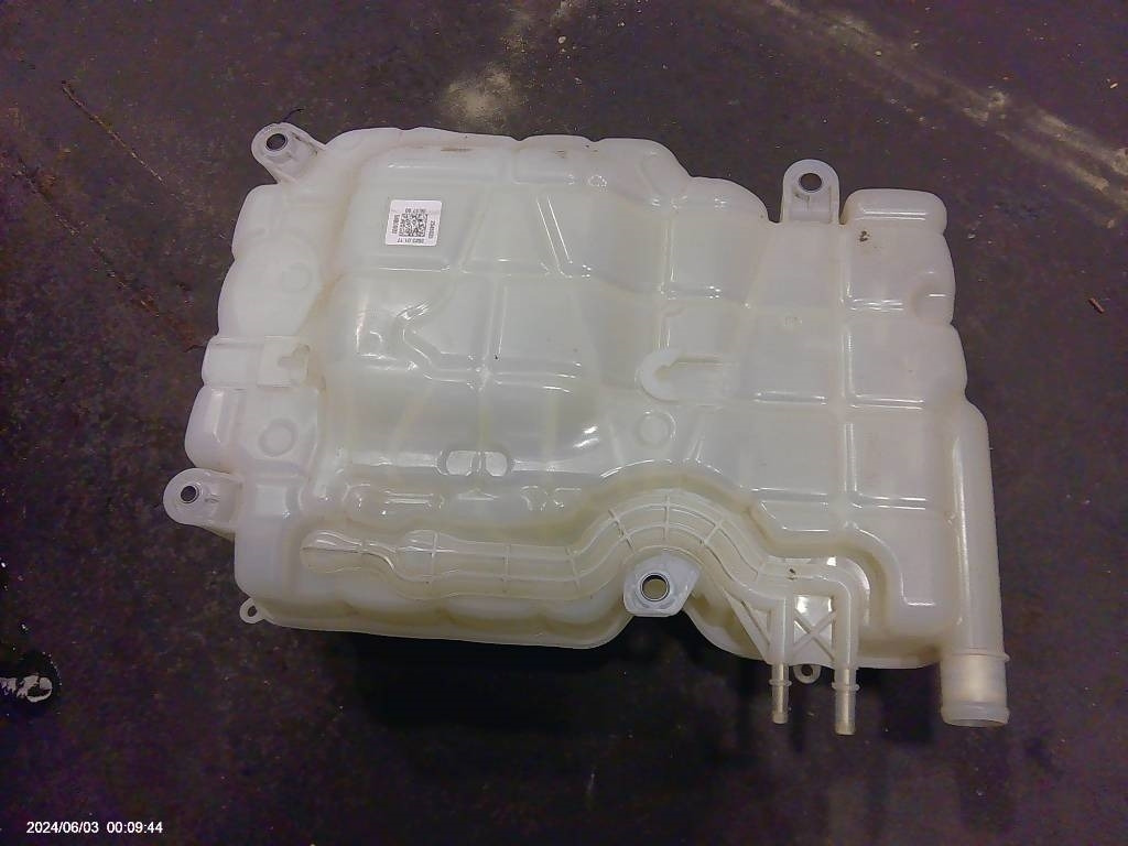 Scania R410 Expansionskärl, 2545035 - Động cơ cho Xe tải: hình 3 Scania R410 Expansionskärl, 2545035 - Động cơ cho Xe tải: hình 3