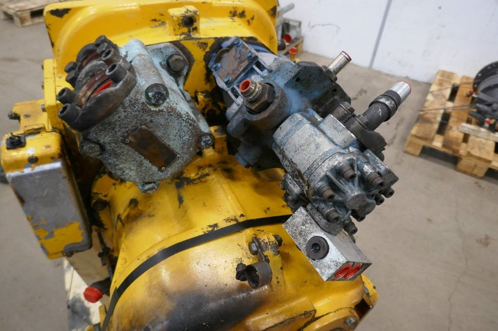 Volvo BM L 50 - Hộp số cho Máy móc xây dựng: hình 4 Volvo BM L 50 - Hộp số cho Máy móc xây dựng: hình 4