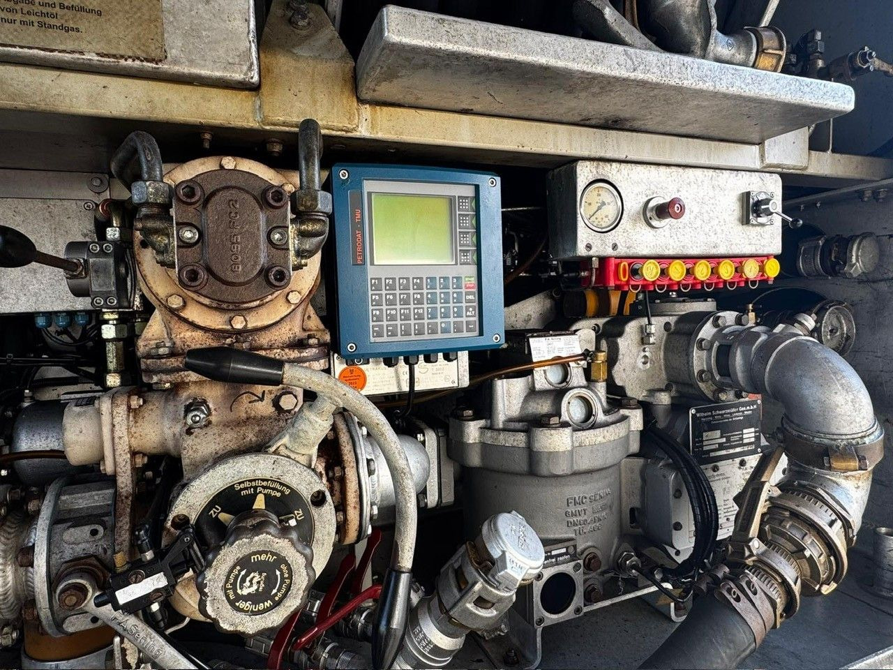 DAF CF 450 4x2, ADR, Schwingenschloegel Anhaenger - Xe bồn: hình 5 DAF CF 450 4x2, ADR, Schwingenschloegel Anhaenger - Xe bồn: hình 5