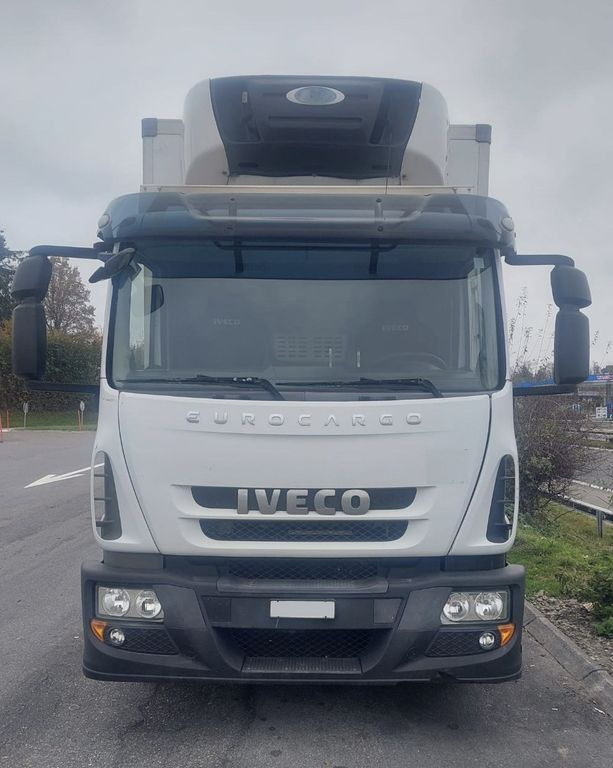 Iveco 140 E25 Eurocargo, E5, Carrier Supra 850 Iveco 140E25 Eurocargo, E5, Carrier Supra 850 - Xe tải đông lạnh: hình 2 Iveco 140 E25 Eurocargo, E5, Carrier Supra 850 Iveco 140E25 Eurocargo, E5, Carrier Supra 850 - Xe tải đông lạnh: hình 2
