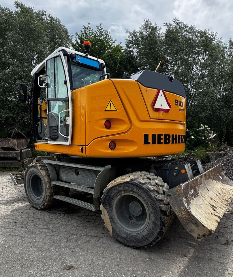 Liebherr A910 Compact Litronic,3 Schaufeln,Schnellwechsle - Máy xúc bánh lốp: hình 3 Liebherr A910 Compact Litronic,3 Schaufeln,Schnellwechsle - Máy xúc bánh lốp: hình 3