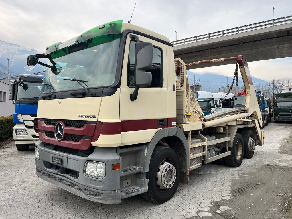 Mercedes-Benz Actros 2536 6x2, E5, MP3, WELAKI Mercedes-Benz Actros 2536 6x2, E5, MP3, WELAKI - Xe tải chở thùng nhỏ: hình 2 Mercedes-Benz Actros 2536 6x2, E5, MP3, WELAKI Mercedes-Benz Actros 2536 6x2, E5, MP3, WELAKI - Xe tải chở thùng nhỏ: hình 2
