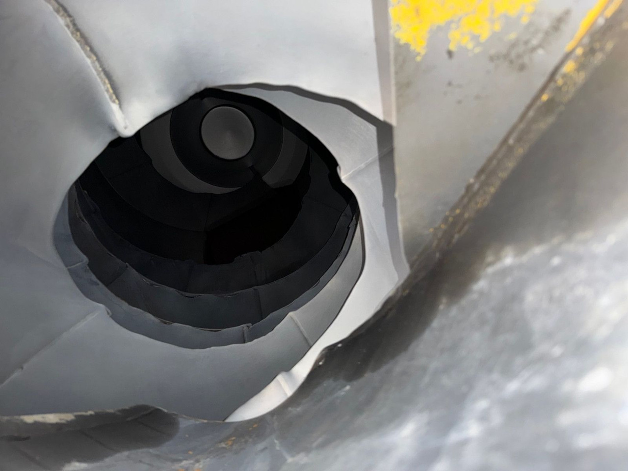 Mercedes-Benz Actros 2648 6x4/4,MP3,EPS,Wechselsys Liebherr 7m - Xe trộn bê tông: hình 5 Mercedes-Benz Actros 2648 6x4/4,MP3,EPS,Wechselsys Liebherr 7m - Xe trộn bê tông: hình 5