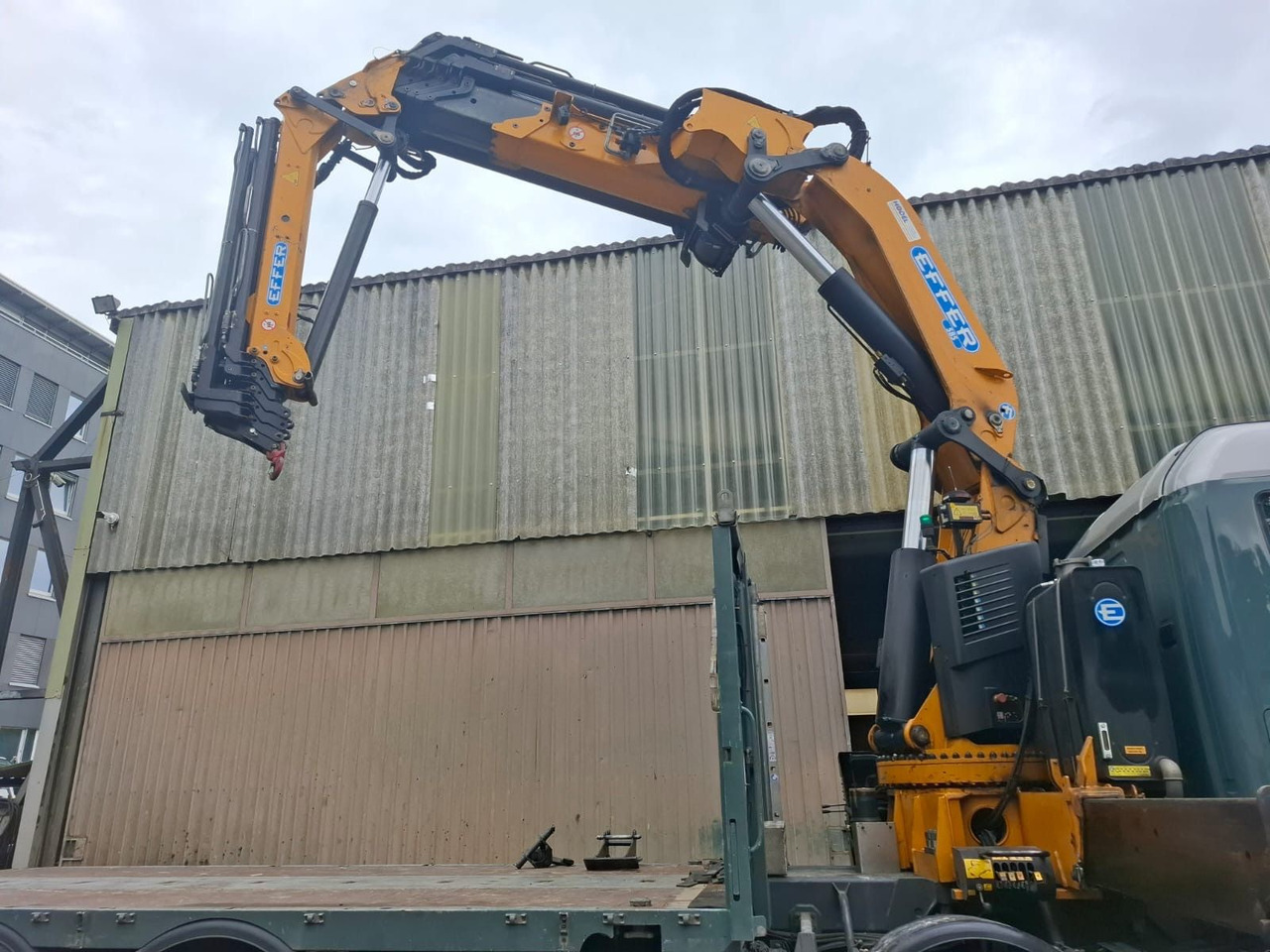 Scania R500 V8 8x2, E5, Effer 585 6S + Flyjib + winch - Xe cẩu tự hành: hình 5 Scania R500 V8 8x2, E5, Effer 585 6S + Flyjib + winch - Xe cẩu tự hành: hình 5
