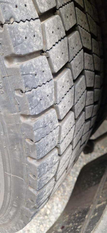 Xe tải thùng mui bạt Volvo FH460 4x2R, E6, Ladebordwand: hình 18