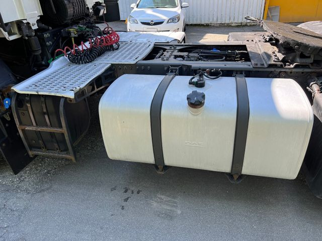 DAF CF440 FT 4x2, E6, PTO, Standklima, 10x DAF CF440 FT 4x2, E6, PTO, Standklima, 10x - Xe đầu kéo: hình 5 DAF CF440 FT 4x2, E6, PTO, Standklima, 10x DAF CF440 FT 4x2, E6, PTO, Standklima, 10x - Xe đầu kéo: hình 5