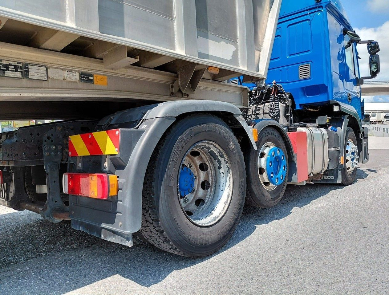 Iveco 440S48TX Stralis 6x2, E6, Kipphydraulik - Xe đầu kéo: hình 5 Iveco 440S48TX Stralis 6x2, E6, Kipphydraulik - Xe đầu kéo: hình 5