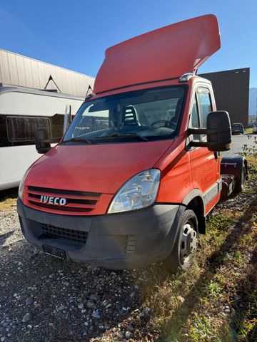 Iveco 50C18 Daily 4x2, E4, ONLY 79600km - Xe đầu kéo: hình 1 Iveco 50C18 Daily 4x2, E4, ONLY 79600km - Xe đầu kéo: hình 1