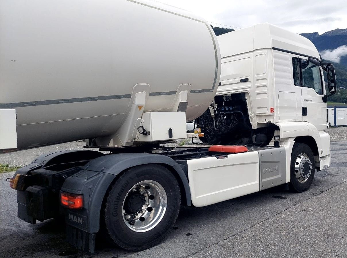 MAN TGS 18.420 4x2, E6, ADR, Retarder - Xe đầu kéo: hình 4 MAN TGS 18.420 4x2, E6, ADR, Retarder - Xe đầu kéo: hình 4