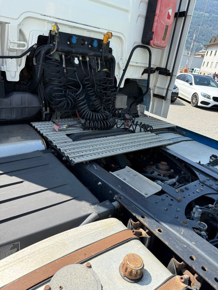 MAN TGX 18.680 V8 4x2, Euro 5,Retarder,Kipphydraulik - Xe đầu kéo: hình 5 MAN TGX 18.680 V8 4x2, Euro 5,Retarder,Kipphydraulik - Xe đầu kéo: hình 5